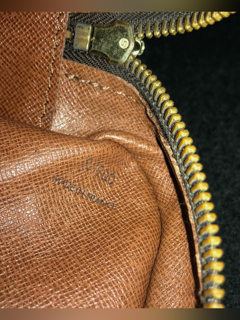 ✅LV AUTHENTIC COMPEIGNE CLUTCH 28 LOUIS VUITTON MONOGRAM - Picture 7 of 14